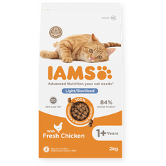 IAMS Advanced Nutrition Light in Fat / Sterilised Adult Cat Food with Fresh Chicken, 2kg