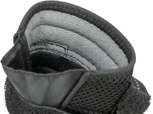 Trixie Walker Active Protective Dog Boots, L-XL 2 pcs, Black